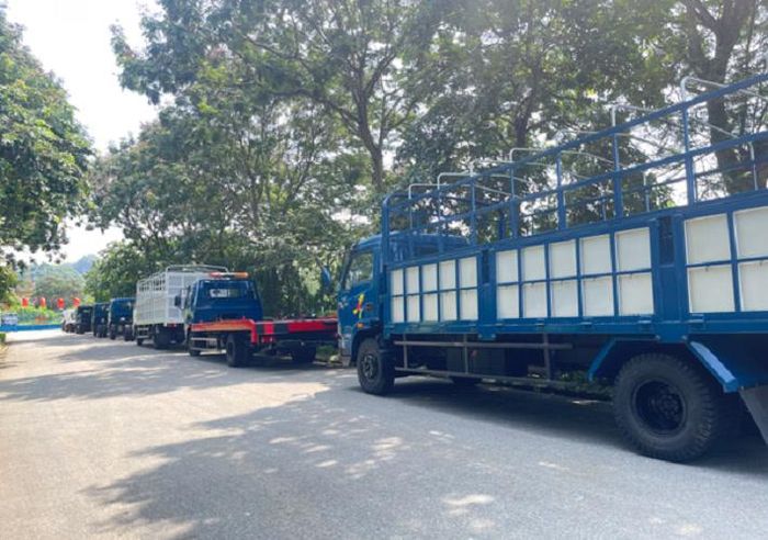 Một số mẫu xe của VEAM MOTOR được trưng bày, giới thiệu tại Nhà máy Ô tô VEAM.