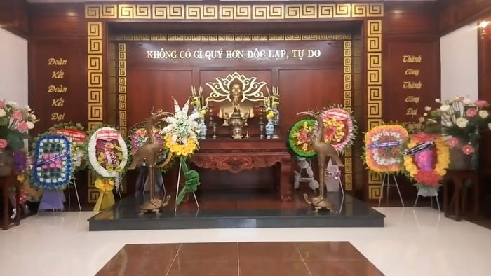 Nhà tưởng niệm Chủ tịch Hồ Chí Minh và các anh hùng liệt sĩ - không gian tri ân những thế hệ đã cống hiến, hy sinh vì độc lập dân tộc. Ảnh: Tường Quang