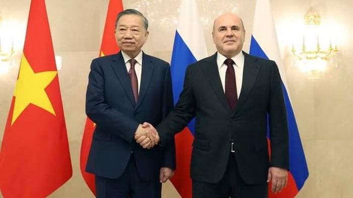 Tổng Bí thư, Chủ tịch nước Tô Lâm hội kiến Thủ tướng Nga Mikhail Mishustin. Ảnh: VNA