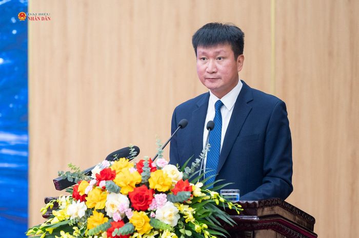 Bí thư Tỉnh ủy Ninh Bình Trần Huy Tuấn phát biểu tại hội nghị