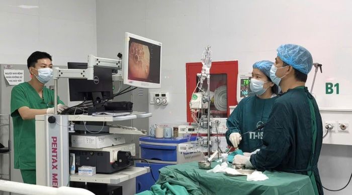 Bệnh nhân suy gan cấp được điều trị và theo dõi tại khoa hồi sức tích cực (Ảnh: BVCC)