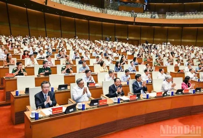 Các đại biểu tham dự Hội nghị toàn quốc nghiên cứu, học tập, quán triệt và triển khai thực hiện một số Nghị quyết, Chỉ thị của Bộ Chính trị. (Ảnh: Báo Nhân Dân).