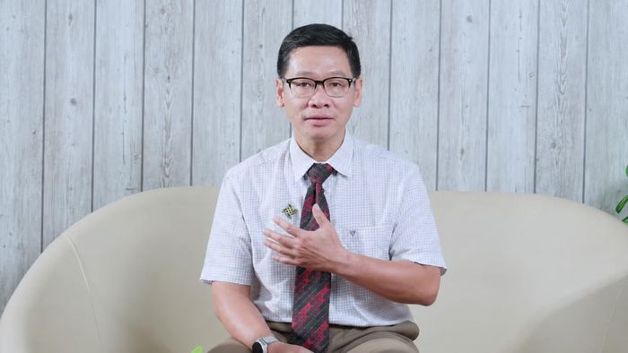 BS.CKII Nguyễn Trần Nam nhấn mạnh vaccine là công cụ phòng bệnh bổ sung bên cạnh các biện pháp truyền thống.