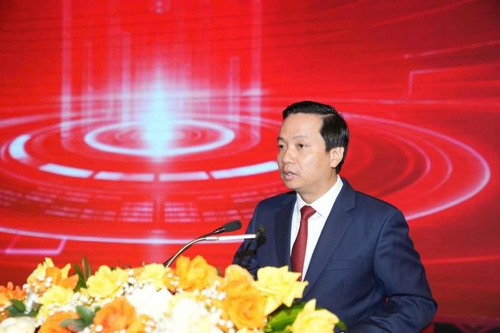 Chủ tịch UBND tỉnh Cao Bằng Lê Hải Hòa phát biểu tại buổi lễ. 