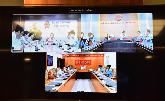 Các đơn vị được kiểm toán tham gia Hội nghị từ các điểm cầu của địa phương