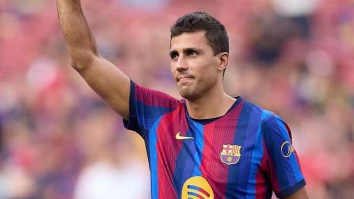 Rodri thừa nhận phát ngôn về Valencia bị hiểu sai ngữ cảnh