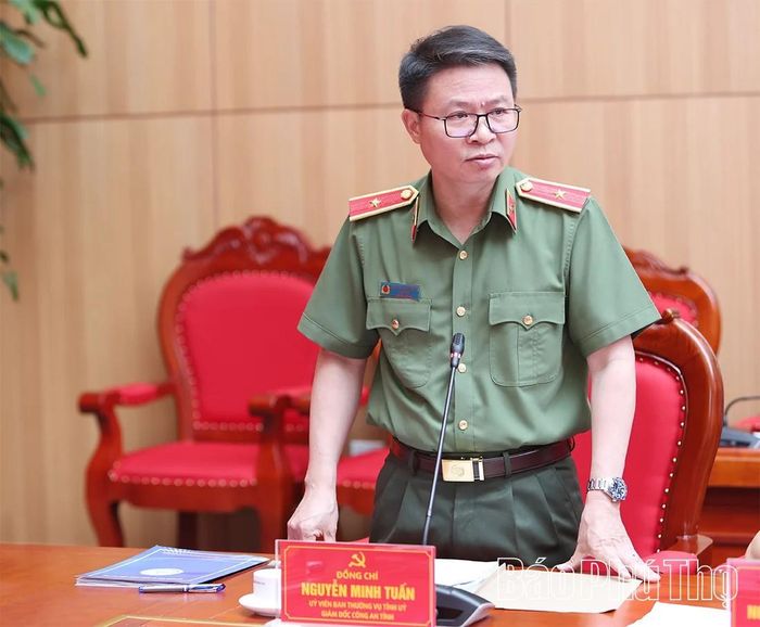 Thiếu tướng Nguyễn Minh Tuấn - Giám đốc Công an tỉnh phát biểu tại hội nghị. Ảnh: Baophutho.vn