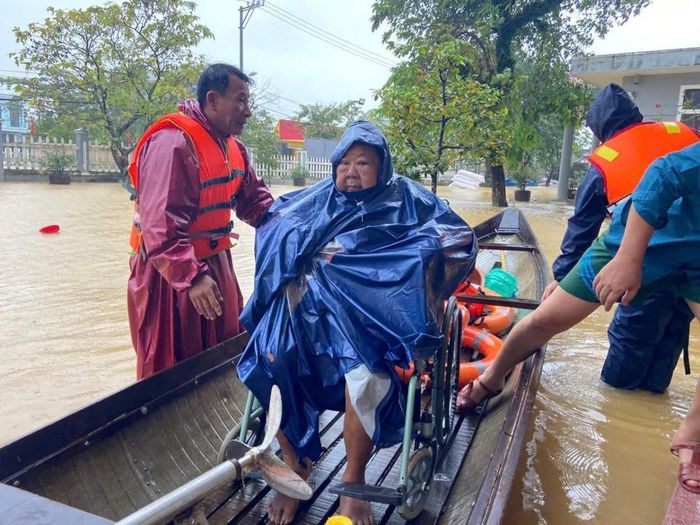 Trước diễn biến thời tiết bất lợi, người dân cần chủ động phòng tránh thiên tai