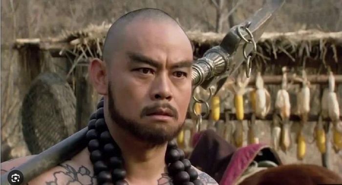 Lỗ Trí Thâm thất vọng về cách hành xử của Lâm Xung.