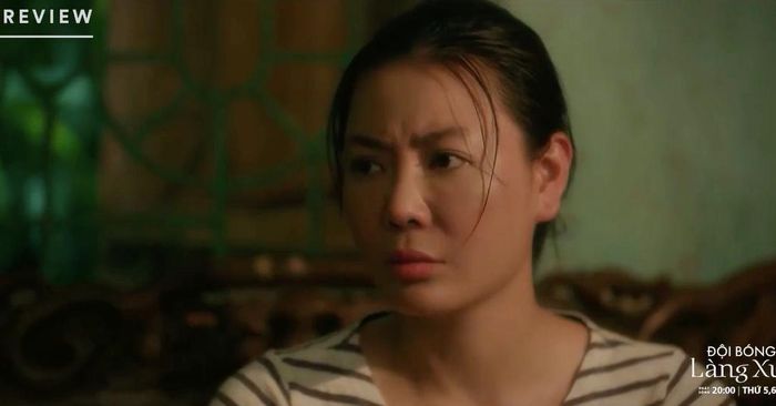 Tâm (Thanh Hương) bị mẹ ép lấy chồng, không cho đăng ký đội bóng.