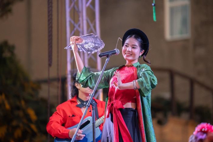 Nghệ sĩ Nhạc viện Quốc gia Việt Nam biểu diễn tại Gabala Fest 2026.