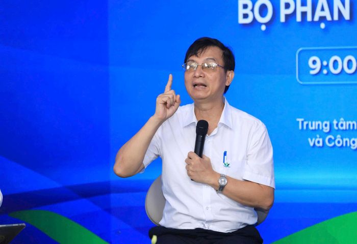 Thạc sĩ, bác sĩ Đỗ Văn Đô, Phó Trưởng khoa Gan mật, Bệnh viện Nhi Trung ương khẳng định, sức khỏe của mỗi bệnh nhi được hồi phục nhờ ghép tạng chính là món quà vô giá mà các gia đình hiến tạng đã trao tặng lại cho xã hội. Ảnh: Xuân Hải