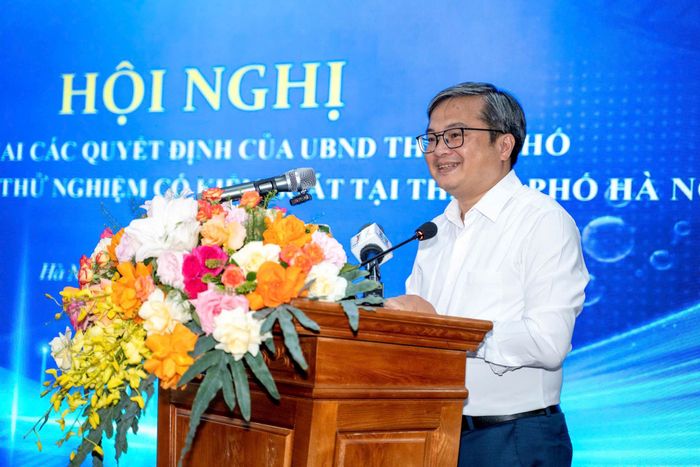 Phó Chủ tịch UBND thành phố Trương Việt Dũng phát biểu tại sự kiện. Ảnh: Nhật Minh