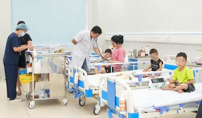 Khoa Cấp cứu và Điều trị 24 giờ, Bệnh viện Nhi trung ương cơ sở 2 sẵn sàng tiếp nhận và xử trí các trường hợp cấp cứu nhi khoa. Ảnh: BVCC
