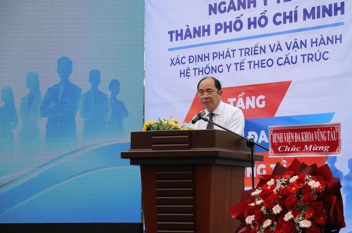 PGS.TS.BS Tăng Chí Thượng - Giám đốc Sở Y tế TPHCM phát biểu tại chương trình. Ảnh: P.Thương.