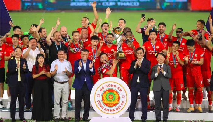 CLB Công an Hà Nội khởi đầu mùa giải 2026/27 bằng chuỗi 4 trận toàn thắng, giành Siêu cúp quốc gia