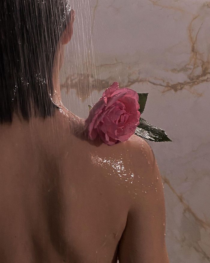 Chất lượng nước cũng ảnh hưởng đến thời gian tắm. Ảnh: Mariam Antadze/Pexels.