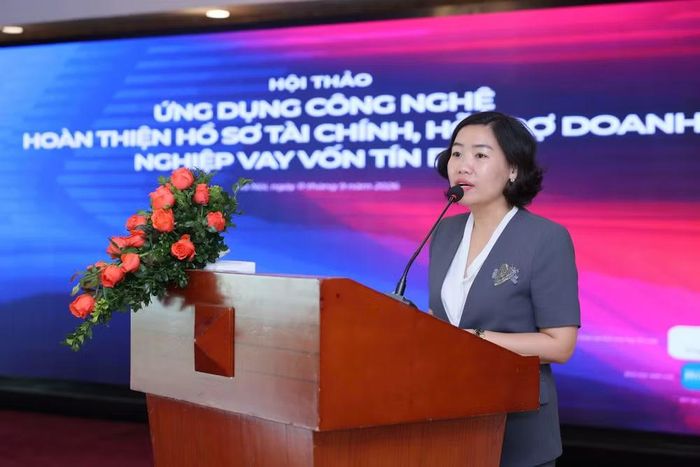Bà Trương Thị Ngọc - Bí thư Đảng ủy khối Doanh nghiệp phường Tây Hồ, Thành phố Hà Nội.