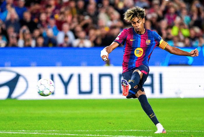 Lamine Yamal đóng góp bàn thắng vào chiến thắng của Barca ở trận mở màn Champions League. Ảnh: Marca 