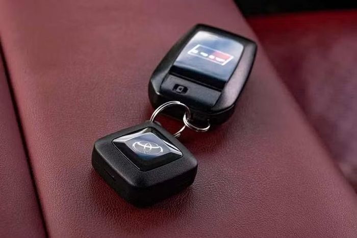 Hệ thống chống trộm mới sử dụng một móc khóa bảo mật đi kèm chìa dự phòng.