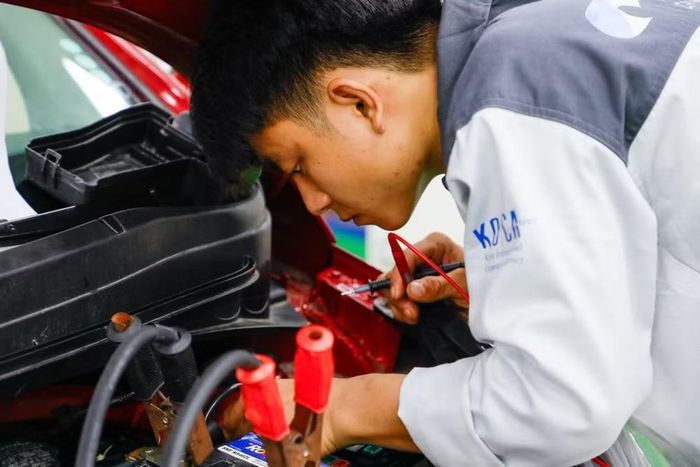 Trường hợp hợp đồng chấm dứt trước thời hạn, các bên phải xác định rõ trách nhiệm tiếp tục chương trình, bảo đảm quyền và lợi ích hợp pháp của người học. Ảnh: HNIVC