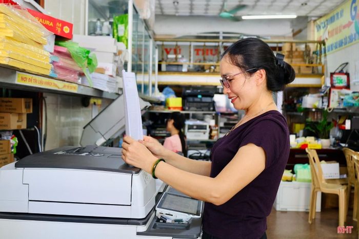 Không thể nói cứ photocopy sách giáo khoa là vi phạm bản quyền. Nhưng cũng không thể hiểu rằng vì con cần học nên có thể photocopy cả cuốn sách.