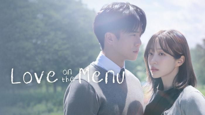 Love On The Menu giữ vị trí thứ bảy với câu chuyện tình cảm gia đình xoay quanh một chủ nhà hàng Ý giàu có và một cô gái có hoàn cảnh khó khăn. Hani và Ha Seok-jin đảm nhận hai nhân vật từng yêu nhau nhưng phải chia tay bởi áp lực kinh tế. Tám năm sau, họ tình cờ tái ngộ, từ đó có cơ hội nhìn lại những tổn thương và lựa chọn trong quá khứ. Những bữa cơm cùng các câu chuyện đời thường trở thành chất liệu để hai nhân vật từng bước tìm lại sự đồng cảm và hạnh phúc.