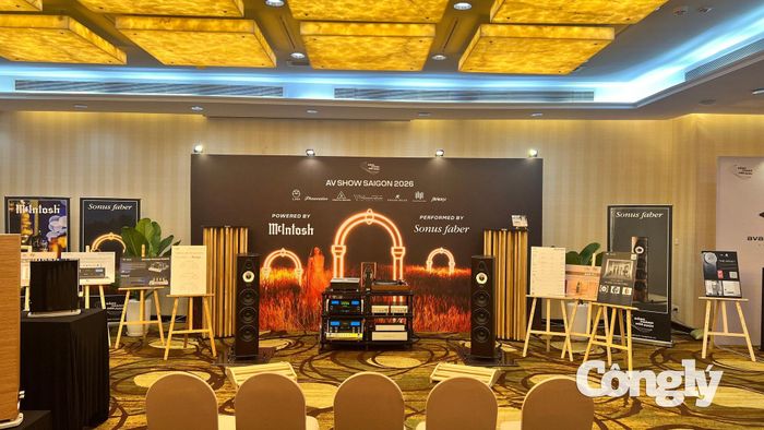 Các phòng nghe sẵn sàng đón khách tham quan