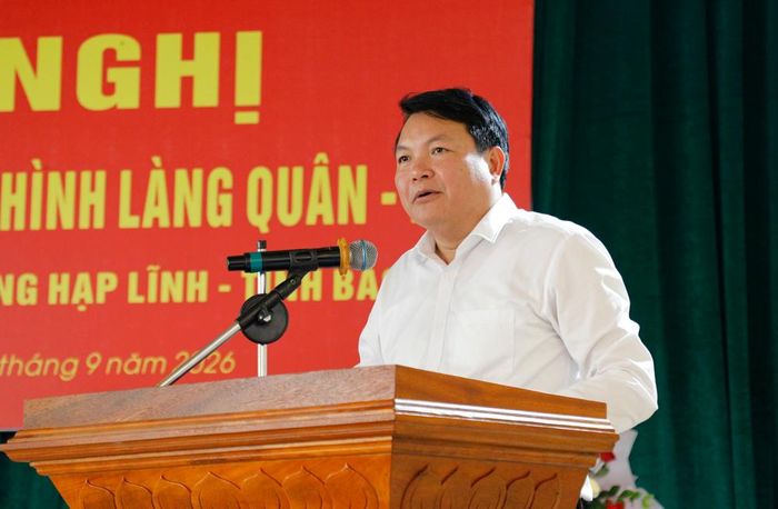 Đồng chí Nguyễn Văn Hùng, Bí thư Đảng ủy, Chủ tịch HĐND phường Hạp Lĩnh phát biểu chỉ đạo.
