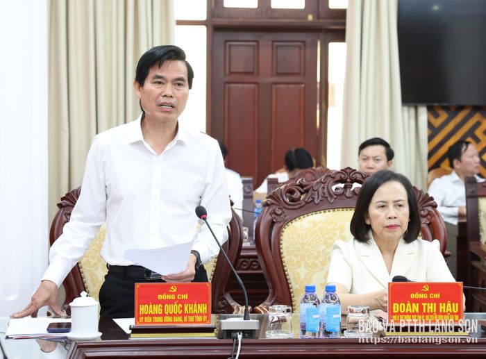 Đồng chí Hoàng Quốc Khánh, Ủy viên Trung ương Đảng, Bí thư Tỉnh ủy phát biểu tại buổi làm việc