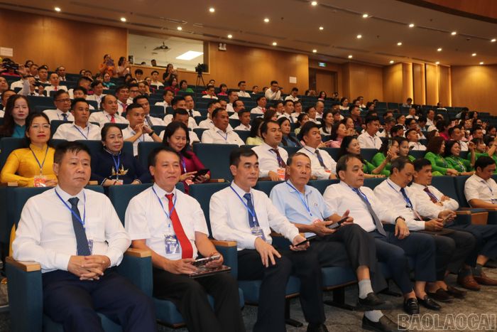 Đại biểu dự đại hội.