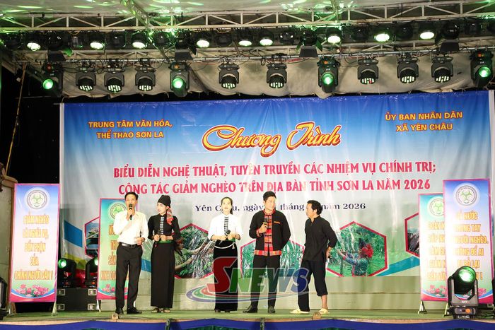 Tiểu phẩm tuyên truyền "Tư tưởng có thông thì không sợ nghèo" tại chương trình.