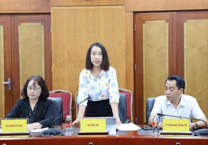 Bà Nguyễn Thị Quyên, Phó Cục trưởng Cục Việc làm thông tin về phương án nghỉ lễ sắp tới. Ảnh: chinhphu.vn/Thu Giang