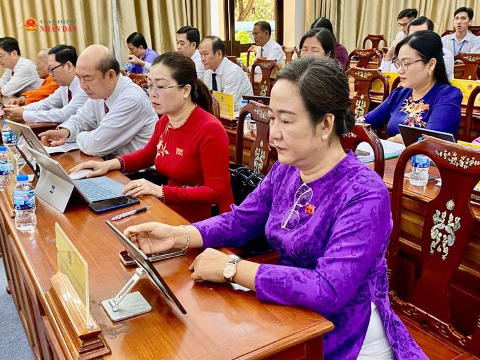 Các đại biểu tham dự Kỳ họp thứ 6, HĐND TP. Cần Thơ Khóa XI. Ảnh: Vũ Châu