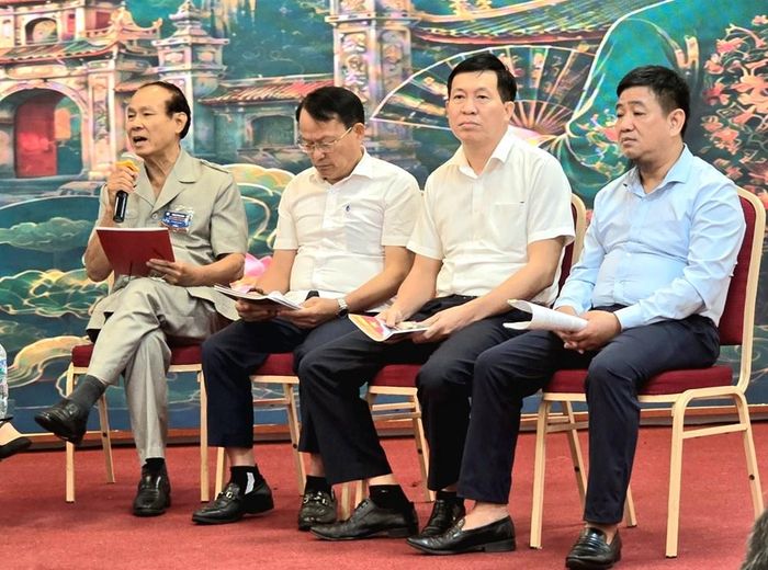 Các đại biểu trao đổi về chính sách, pháp luật và quản lý nhà nước, bảo vệ không gian thực hành di sản...