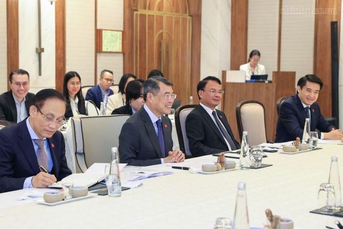 Thủ tướng đề nghị WTO tiếp tục các dự án, sáng kiến hỗ trợ Việt Nam nâng cao năng lực, đào tạo chuyên sâu về chính sách thương mại, tư vấn pháp lý giải quyết tranh chấp quốc tế - Ảnh: chinhphu.vn/Nhật Bắc