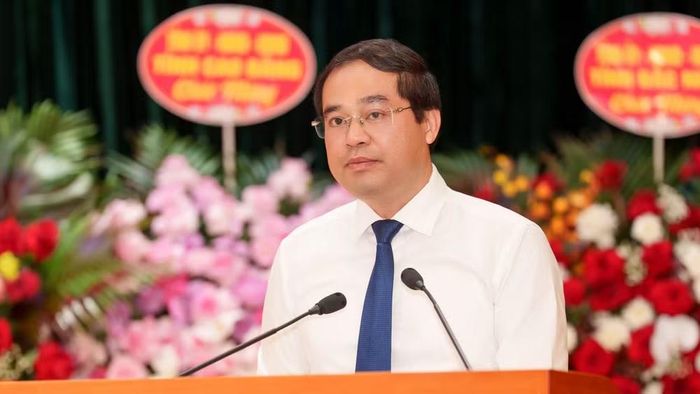 Bí thư Tỉnh ủy Thái Nguyên Trịnh Xuân Trường phát biểu tại hội nghị.