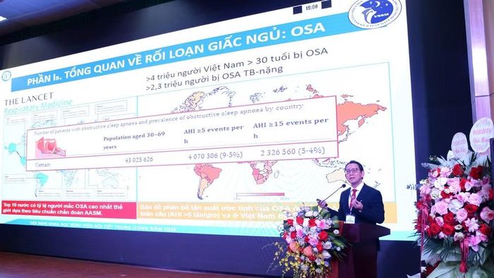  Các chuyên gia cập nhật những tiến bộ mới trong lĩnh vực nội tiết-chuyển hóa. (Ảnh: Anh Ngọc) 