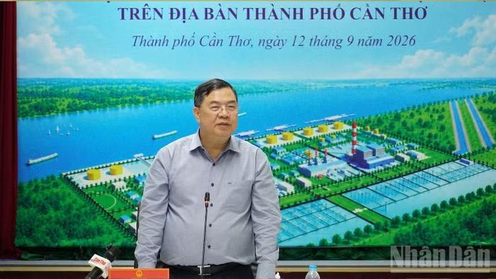 Ủy viên Bộ Chính trị, Phó Thủ tướng Thường trực Chính phủ Phạm Gia Túc phát biểu chỉ đạo tại buổi làm việc. (Ảnh: VĂN ÚT)