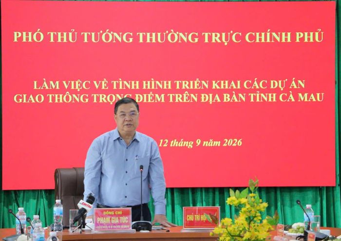  Phó Thủ tướng Thường trực Phạm Gia Túc chủ trì cuộc làm việc về tình hình triển khai các dự án giao thông trọng điểm tại Đồng bằng sông Cửu Long 