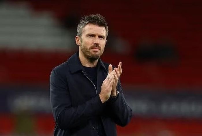 HLV Michael Carrick lên 'dây cót' tinh thần trước derby Manchester giữa Man Utd và Man City. Ảnh: Reuters.