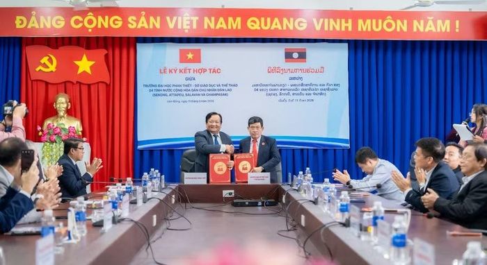 Ký kết hợp tác giữa Trường Đại học Phan Thiết và Sở Giáo dục và Thể thao tỉnh Salavan.