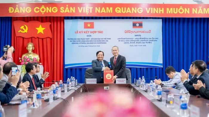 Ký kết hợp tác giữa Trường Đại học Phan Thiết và Sở Giáo dục và Thể thao tỉnh Champasak.