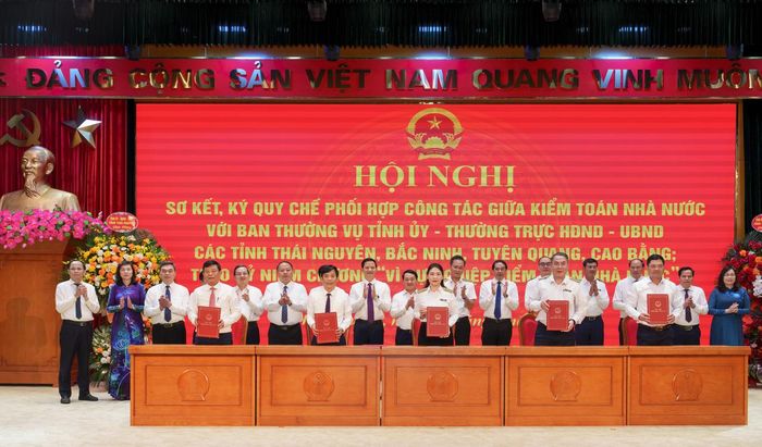 Đại diện Lãnh đạo KTNN ký Quy chế phối hợp công tác giữa KTNN với Ban Thường vụ Tỉnh ủy, Thường trực HĐND, UBND tỉnh Bắc Ninh.