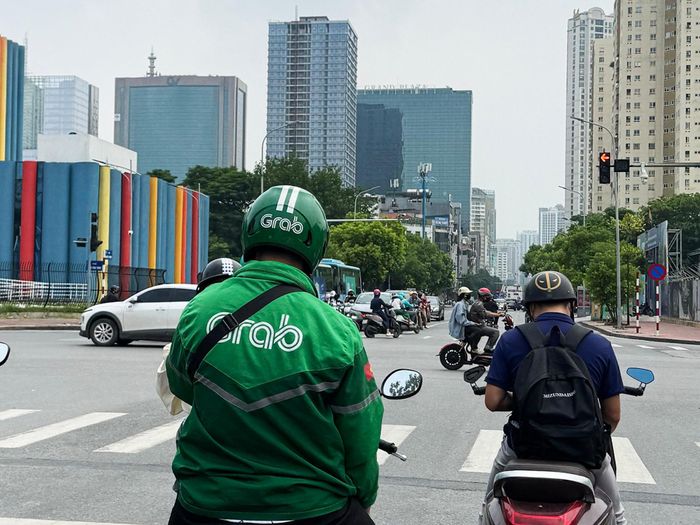 Grab thông tin tài xế có quyền tạm ngưng hoạt động và không áp dụng hình thức chế tài nào. Ảnh: D.Anh