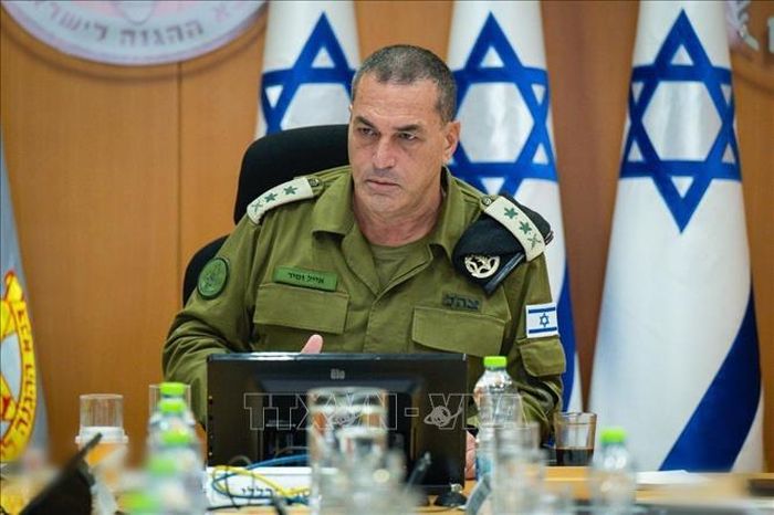 Tổng Tham mưu trưởng Lực lượng Phòng vệ Israel (IDF) Eyal Zamir phát biểu tại cuộc họp ở Jerusalem. Ảnh: THX/TTXVN phát