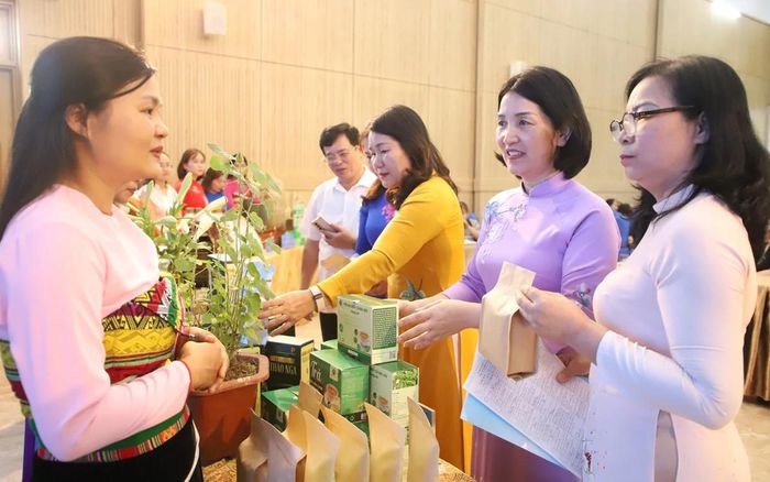 Hội viên Hội LHPN tỉnh Thanh Hóa tham dự cuộc thi Phụ nữ khởi nghiệp cấp tỉnh năm 2024