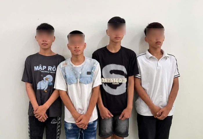 Các đối tượng từ trái qua: Nguyễn Ngọc Phúc, Lai Hoàng Phúc, Lê Quốc An, Nguyễn Thành Tài. (Ảnh: Công an cung cấp)
