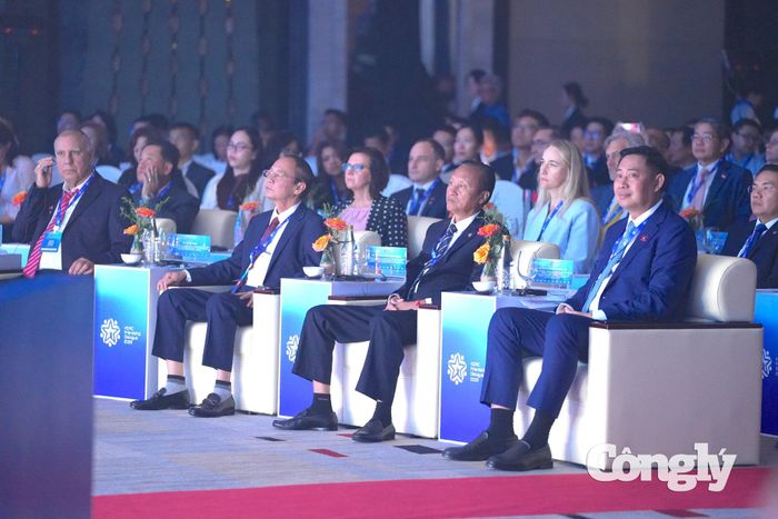 Các đại biểu tham dự Đối thoại Hữu nghị TP.HCM lần thứ 3.