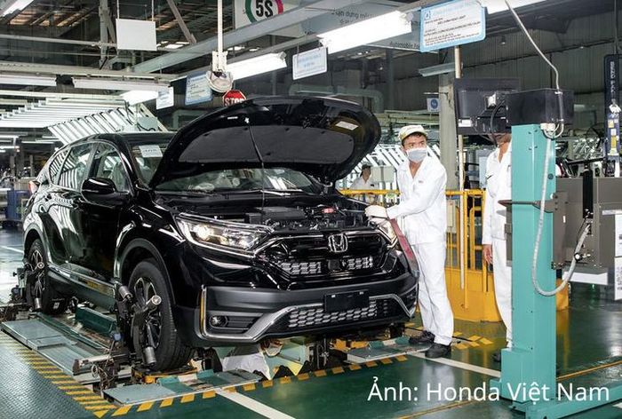 8 tháng, sức mua ô tô toàn thị trường vẫn tăng 12% so với cùng kỳ năm ngoái.